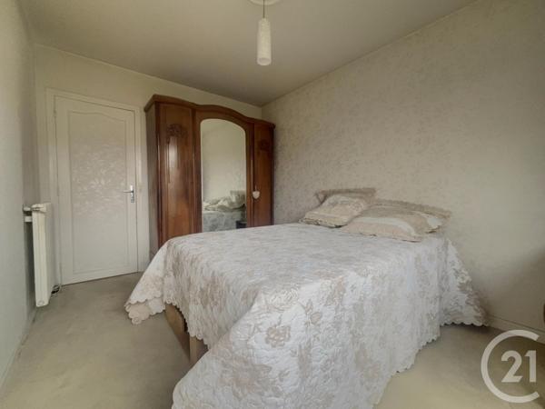 Appartement F3 à vendre  3 pièces - 74,33 m2 LE BOURGET - 93