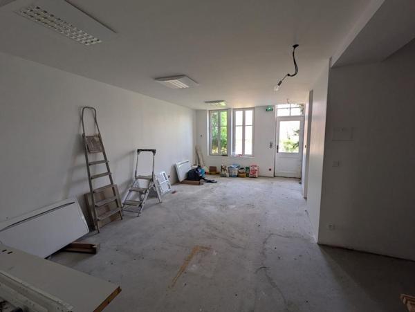 Ensemble immobilier divisible avec jardin et garage