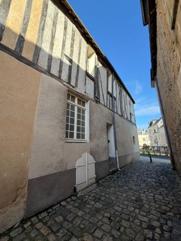 Maison coeur de ville de Baugé 173 m2