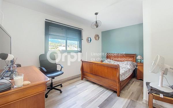 Maison à vendre    5 pièces • 139,63 m2 Gilly-sur-Isère