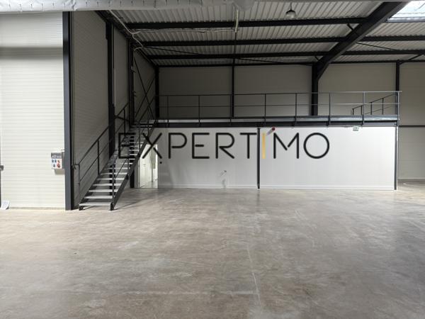 Colombier-Saugnieu (69124) Location Locaux d’Activités Neufs (LYON EST) – De 523 m² à 927 m² – À 10 min de l’Aéroport Lyon-Saint-Exupéry