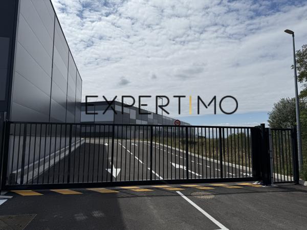 Colombier-Saugnieu (69124) Location Locaux d’Activités Neufs (LYON EST) – De 523 m² à 927 m² – À 10 min de l’Aéroport Lyon-Saint-Exupéry