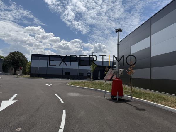 Colombier-Saugnieu (69124) Location Locaux d’Activités Neufs (LYON EST) – De 523 m² à 927 m² – À 10 min de l’Aéroport Lyon-Saint-Exupéry