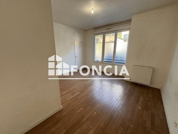 Location Appartement 2 pièces 49.37 m² - 12 14 16 RUE ETIENNE DOLET Cachan 94230