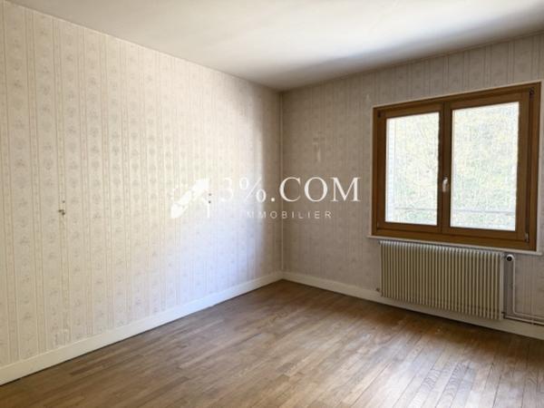 Maison 6 pièce(s) 3 chambre(s) 111 m²