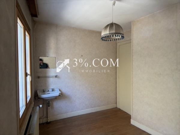 Maison 6 pièce(s) 3 chambre(s) 111 m²