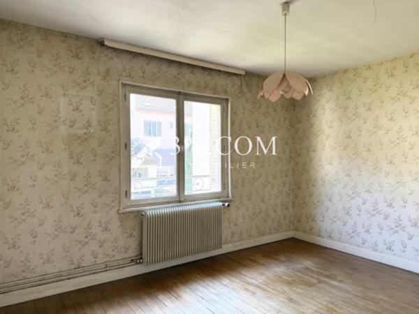 Maison 6 pièce(s) 3 chambre(s) 111 m²