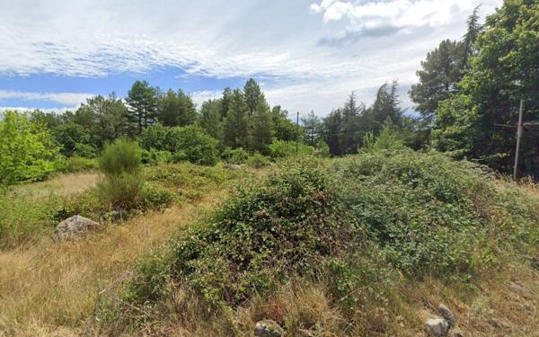 Terrain à vendre    Saint-Pierre-Saint-Jean