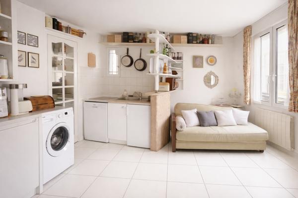 Appartement
         2 pièces
        - 21 m² 199 000 € *