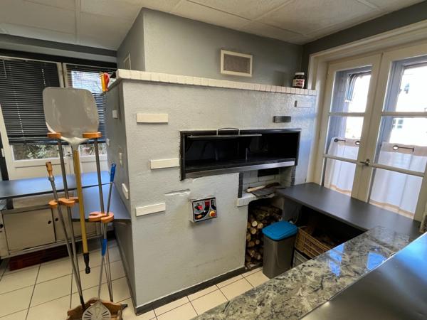 Fonds de commerce de pizzas à emporter à TOURNUS (71) le long de la RN6