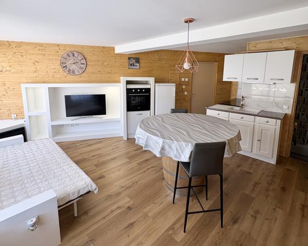 Appartement
         3 pièces
        - 61 m² Exclusivité 117 000 € *