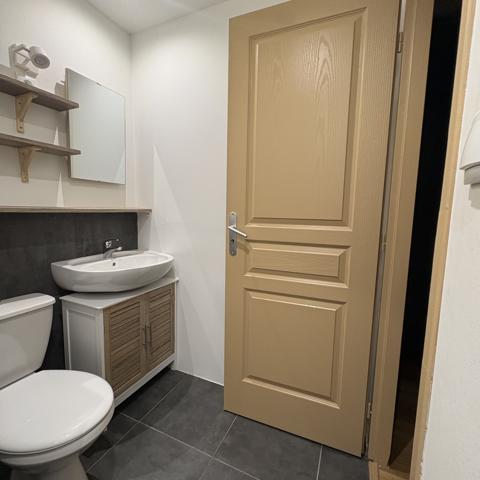 Appartement
         3 pièces
        - 61 m² Exclusivité 117 000 € *