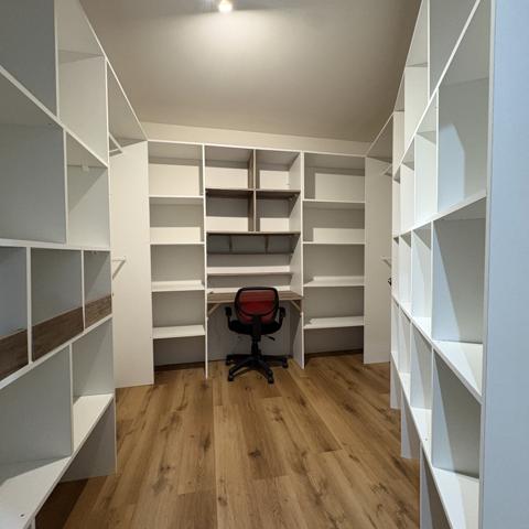 Appartement
         3 pièces
        - 61 m² Exclusivité 117 000 € *