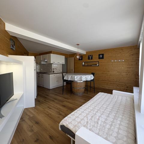 Appartement
         3 pièces
        - 61 m² Exclusivité 117 000 € *