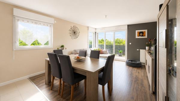Appartement
         3 pièces
        - 64 m² 229 000 € *