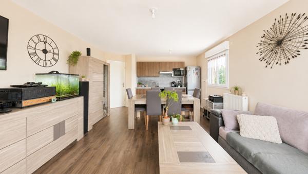Appartement
         3 pièces
        - 64 m² 229 000 € *