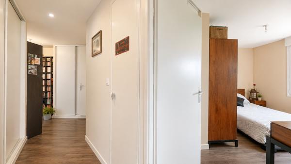 Appartement
         3 pièces
        - 64 m² 229 000 € *