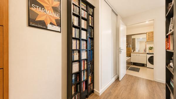 Appartement
         3 pièces
        - 64 m² 229 000 € *