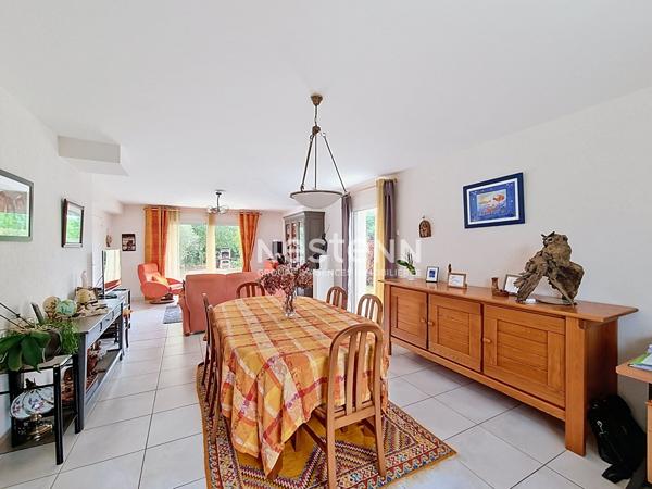 Maison à vendre aux Ponts de Cé situé dans un secteur privilégié - vie de plain-pied et beau jardin clos de plus de 700 m² - Rare sur le secteur