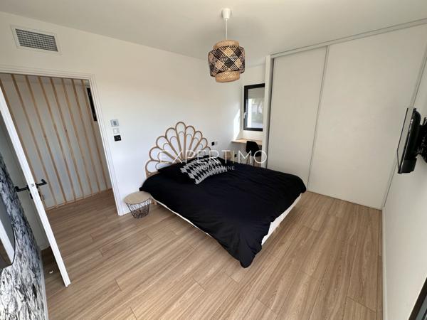 Carqueiranne (83320) Villa neuve avec superbes prestations dans un secteur résidentiel calme