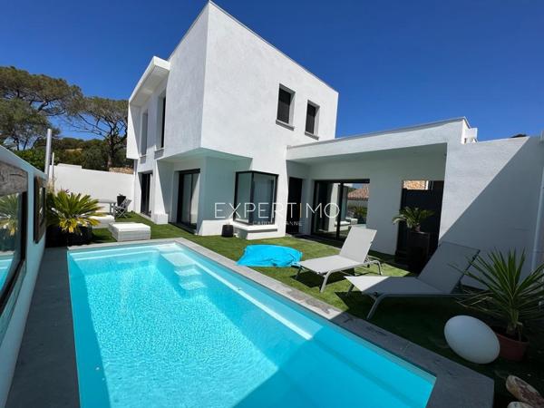 Carqueiranne (83320) Villa neuve avec superbes prestations dans un secteur résidentiel calme