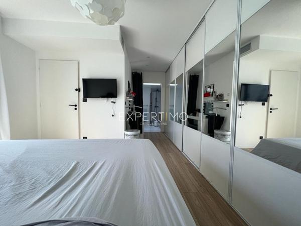 Carqueiranne (83320) Villa neuve avec superbes prestations dans un secteur résidentiel calme