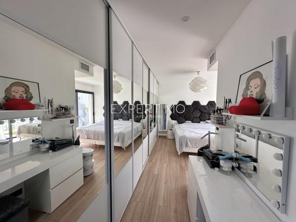 Carqueiranne (83320) Villa neuve avec superbes prestations dans un secteur résidentiel calme