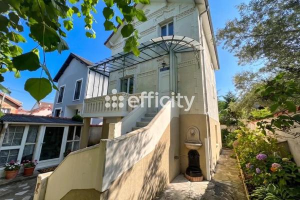 Maison
         4 pièces
        - 71 m² 490 000 € *