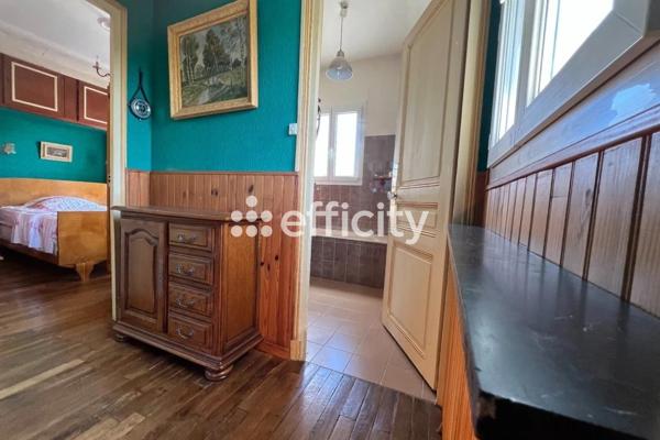 Maison
         4 pièces
        - 71 m² 490 000 € *