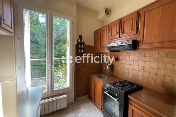 Maison
         4 pièces
        - 71 m² 490 000 € *