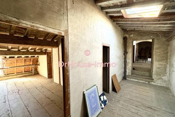 Bien immobilier à vendre 30 pièces de 665 m²