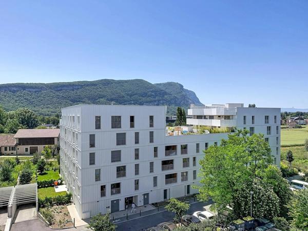NOUVEAUTÉ – T4 de 80 m² rénové avec vue sur le Salève ANNEMASSE (74)