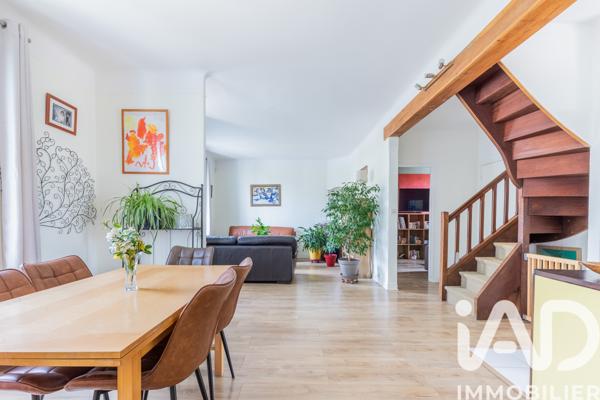 Maison à vendre 5 pièces 117 m² Savigny-sur-Orge