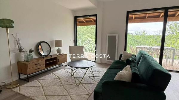 Appartement T5 dernier etage plein sud en lisiere foret