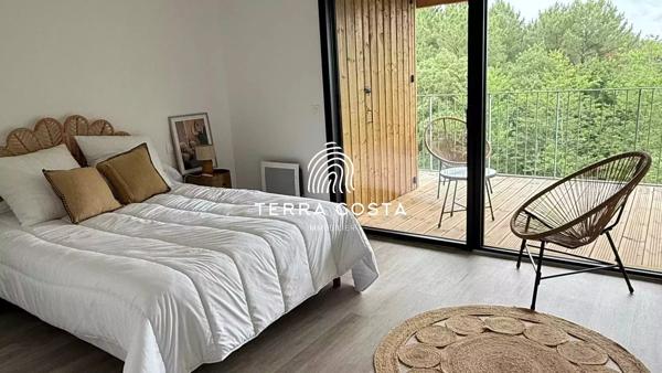 Appartement T5 dernier etage plein sud en lisiere foret