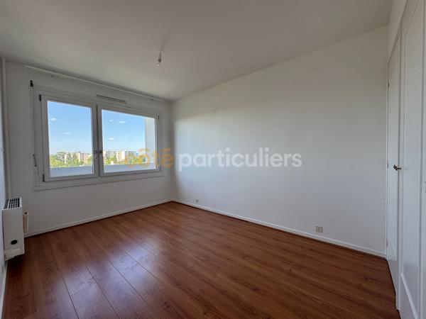 Vente
                Appartement72,7 m² - 3 Pièces -
                    ORLEANS (45000)