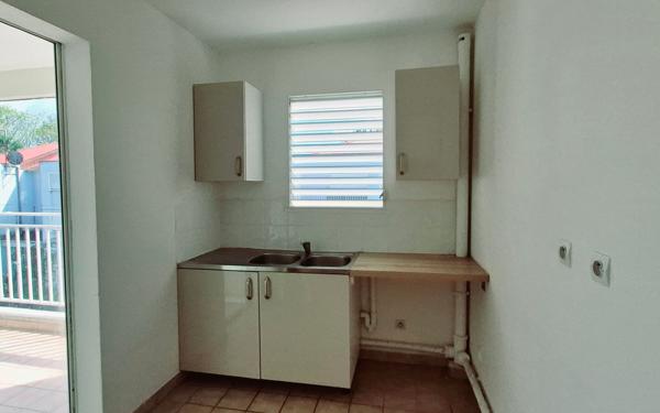 Appartement à louer    3 pièces •  Sainte-Rose