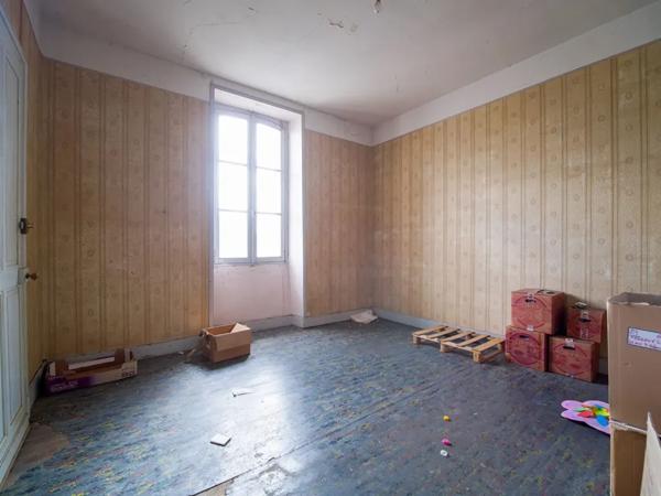 immeuble 10 pièces 283m² à vendre à Riscle