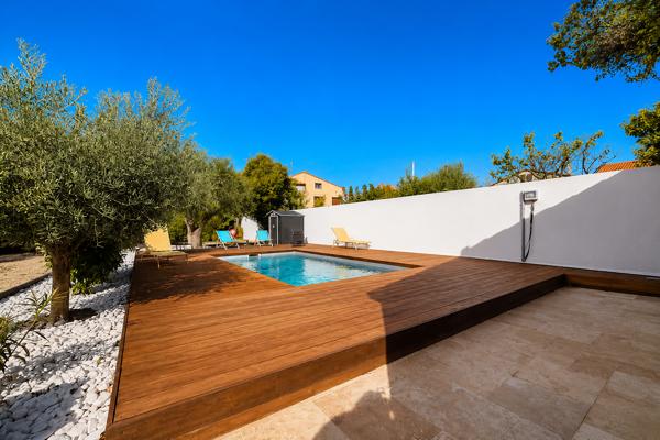 Maison de village T6 avec jardin & piscine Lezignan corbieres