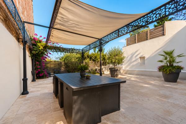 Maison de village T6 avec jardin & piscine Lezignan corbieres