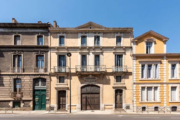 Hotel particulier du XIXe avec jardin et grand garage Carcassonne
