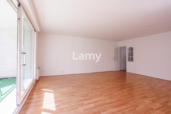 Appartement + box + annexe