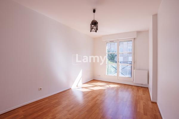 Appartement + box + annexe