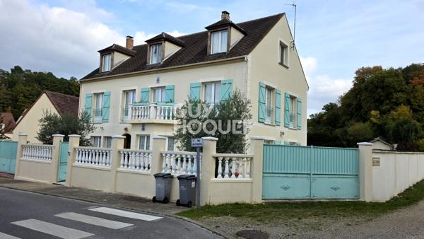 Maison spacieuse à vendre à Verneuil en Halatte - Référence C2248
