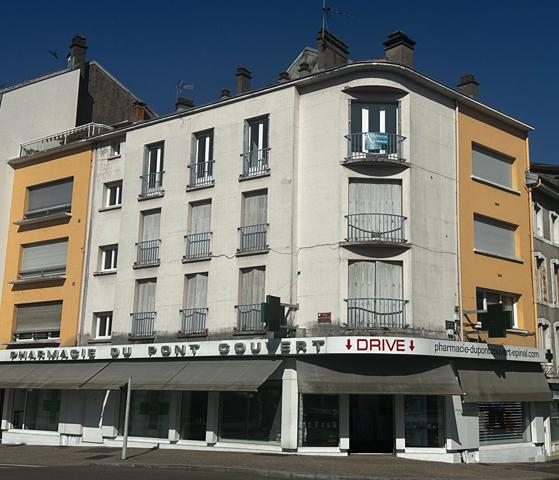 Appartement 57 m² - Place des Vosges à Épinal - Vue canal
