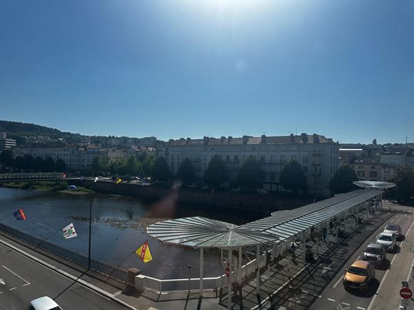 Appartement 57 m² - Place des Vosges à Épinal - Vue canal