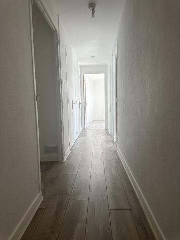 Appartement 57 m² - Place des Vosges à Épinal - Vue canal