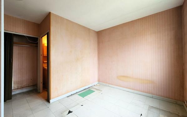 Appartement à vendre    5 pièces • 86,62 m2 Chenôve