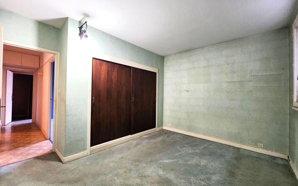 Appartement à vendre    5 pièces • 86,62 m2 Chenôve