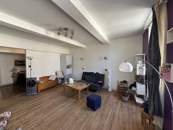 Maison à vendre |  Beaumont-de-Lomagne |  6 pièces | 175 m²